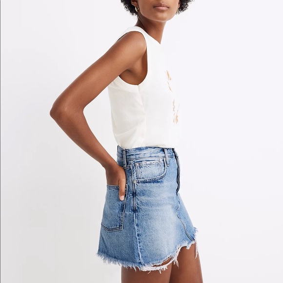 Madewell Rigid Denim Relaxed Mini Skirt in Rosehill Wash 28 - Picture 2 of 14
